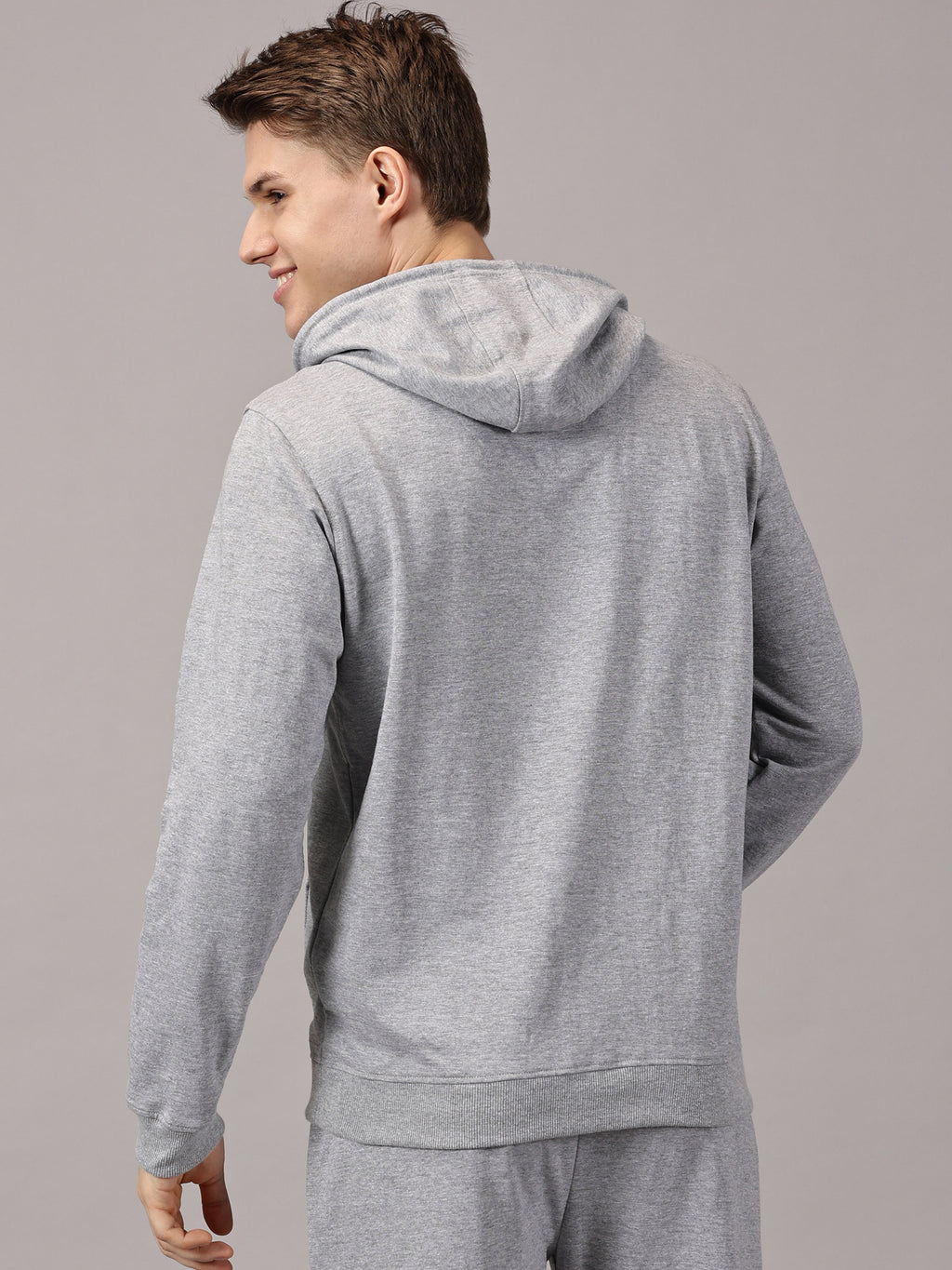 Full Sleeve Pullover Sports Hoodie