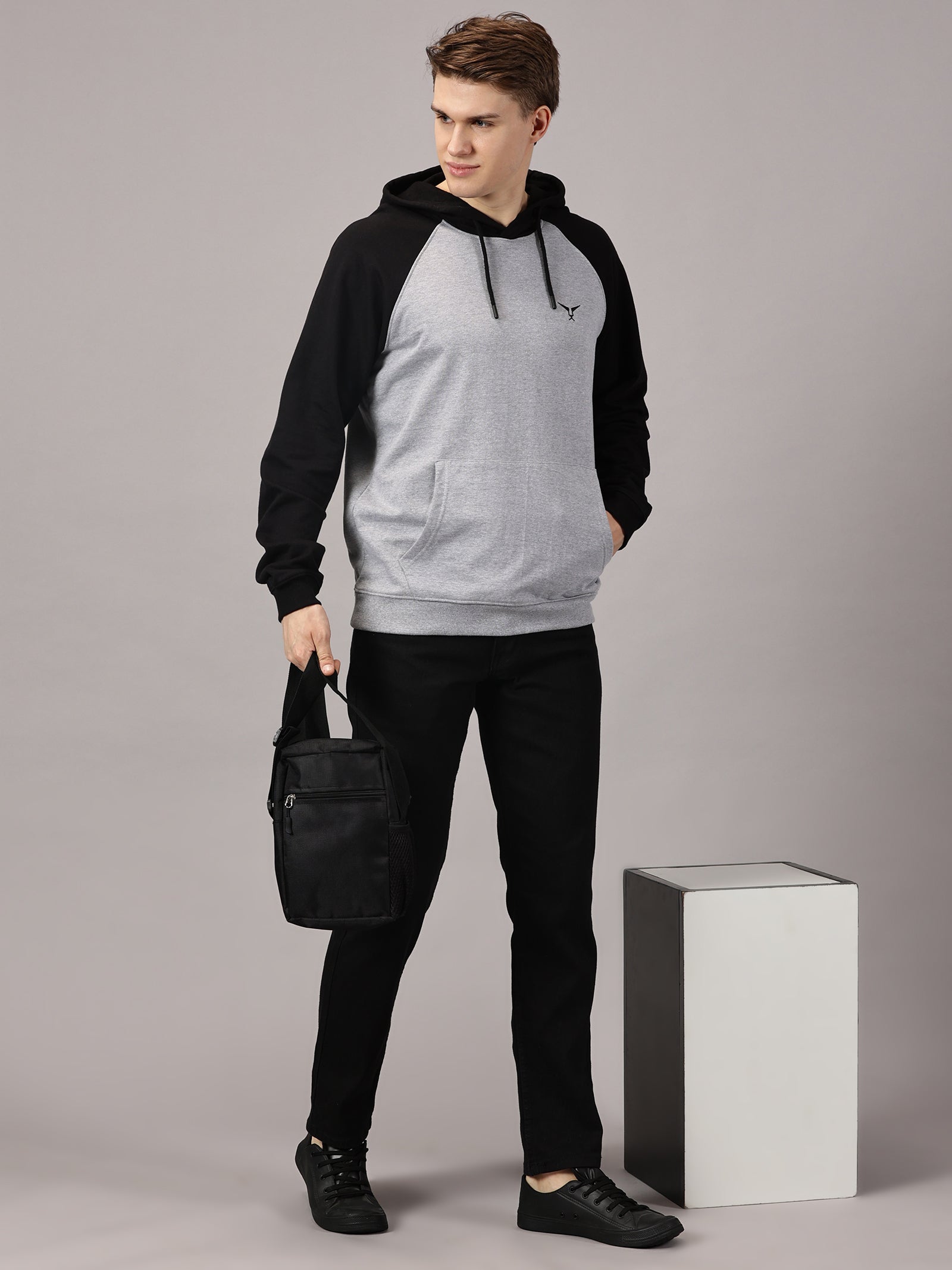 Raglan Sleeve Pullover Hoodie