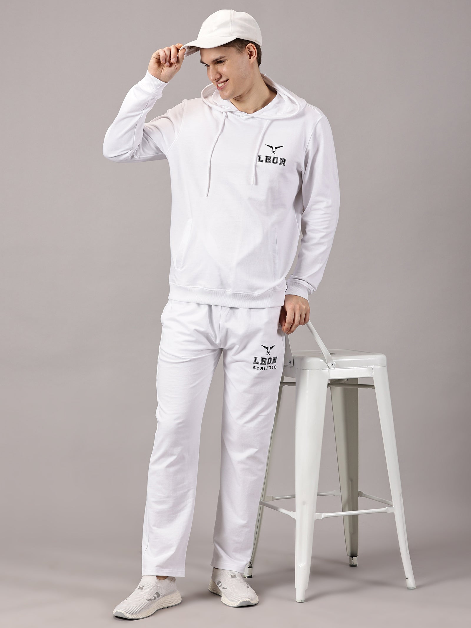 Full Sleeve Pullover Sports Hoodie