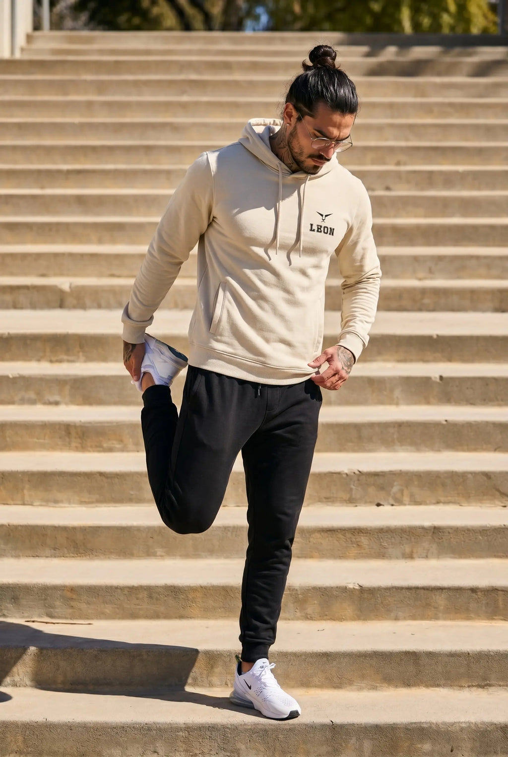 Full Sleeve Pullover Sports Hoodie LEON