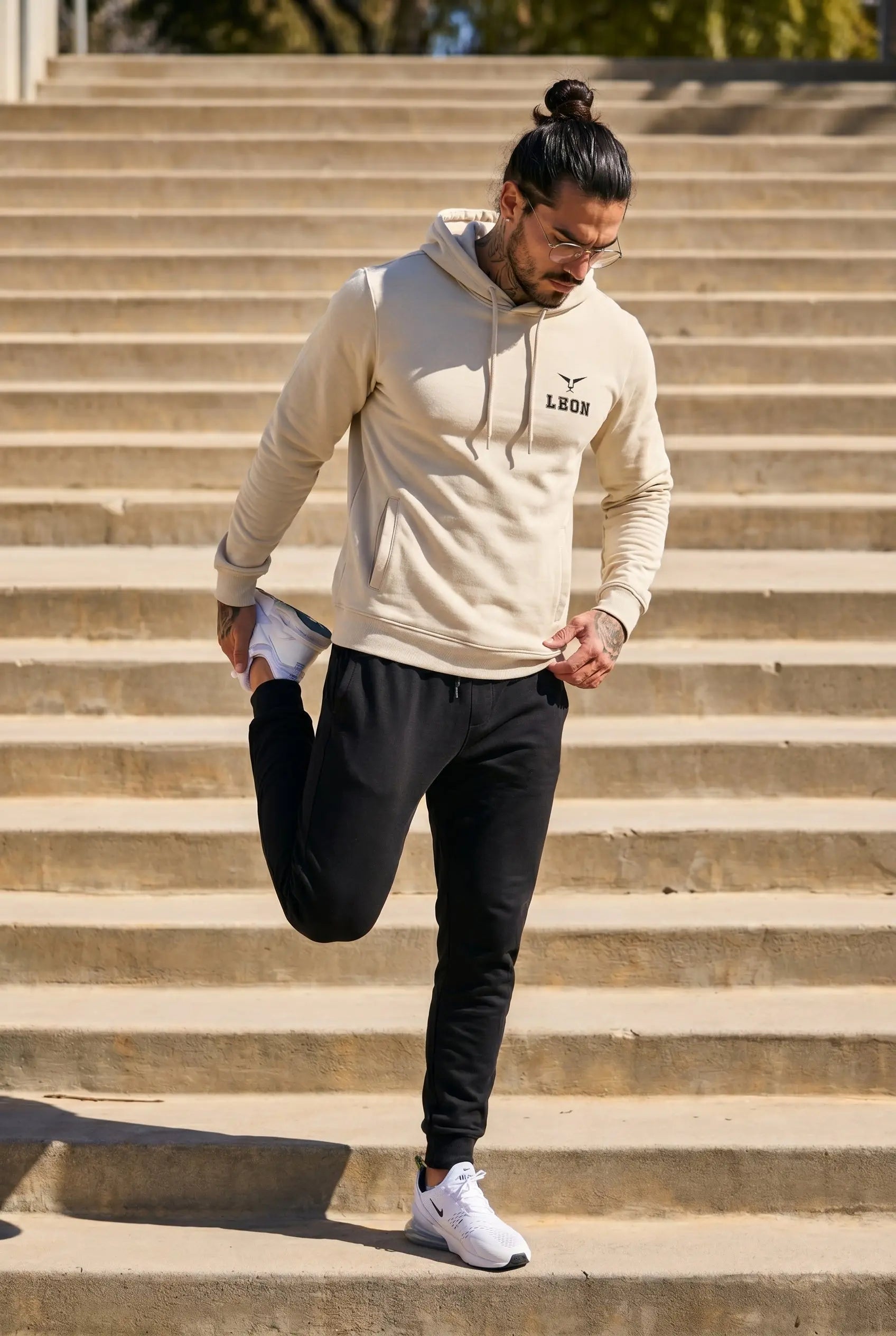 Full Sleeve Pullover Sports Hoodie LEON