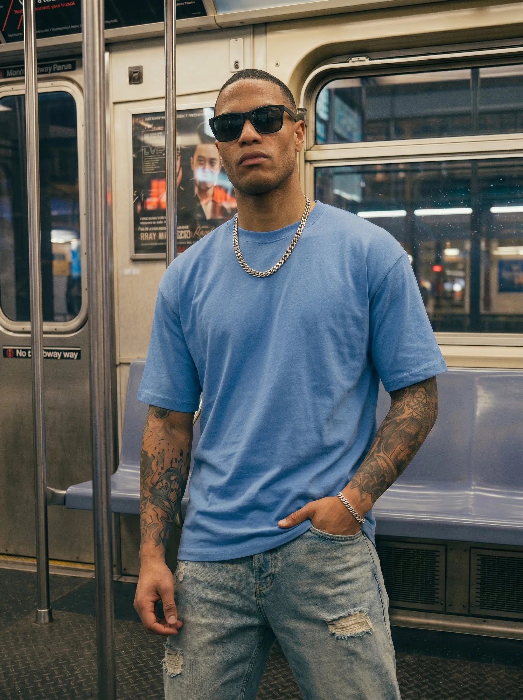 Oversized Drop Shoulder T-shirt LEON