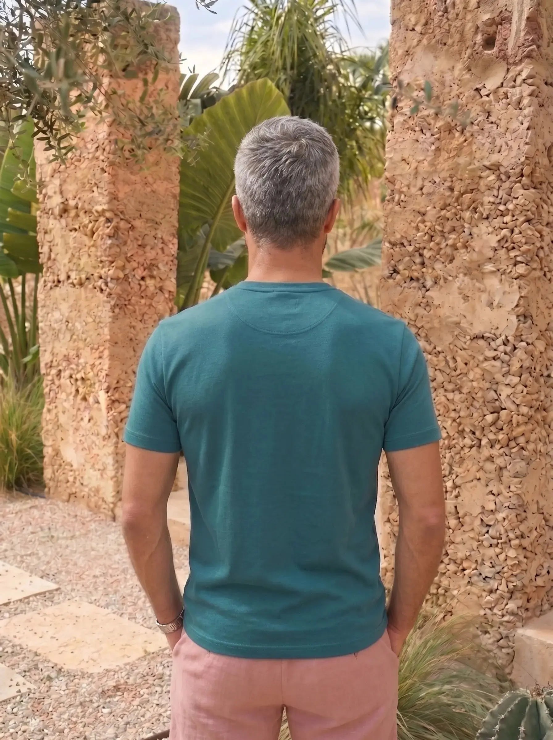 Henley Neck  Half Sleeve T-Shirt LEON