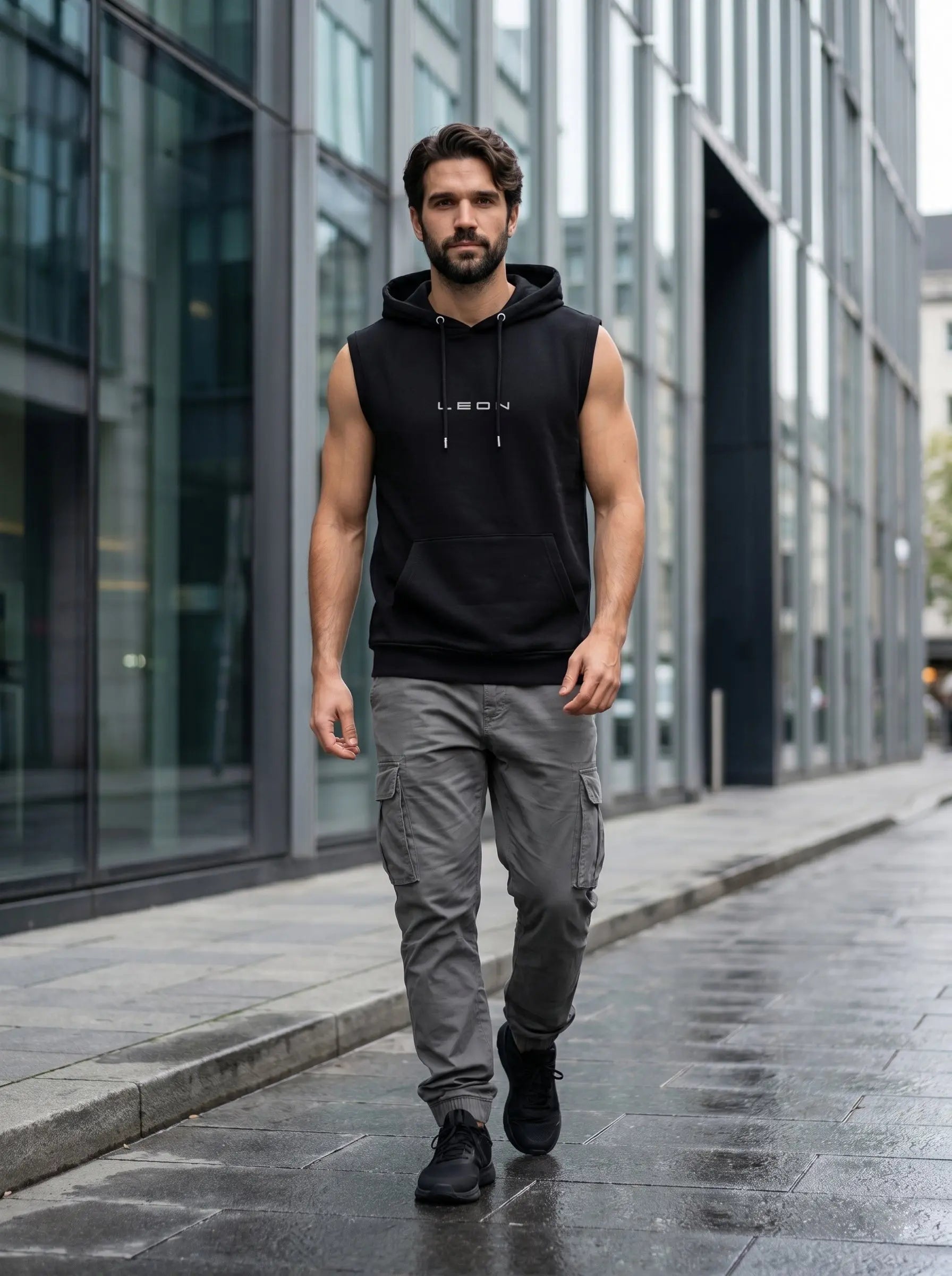 Leon Printed Sleeveless Pullover Hoodie LEON