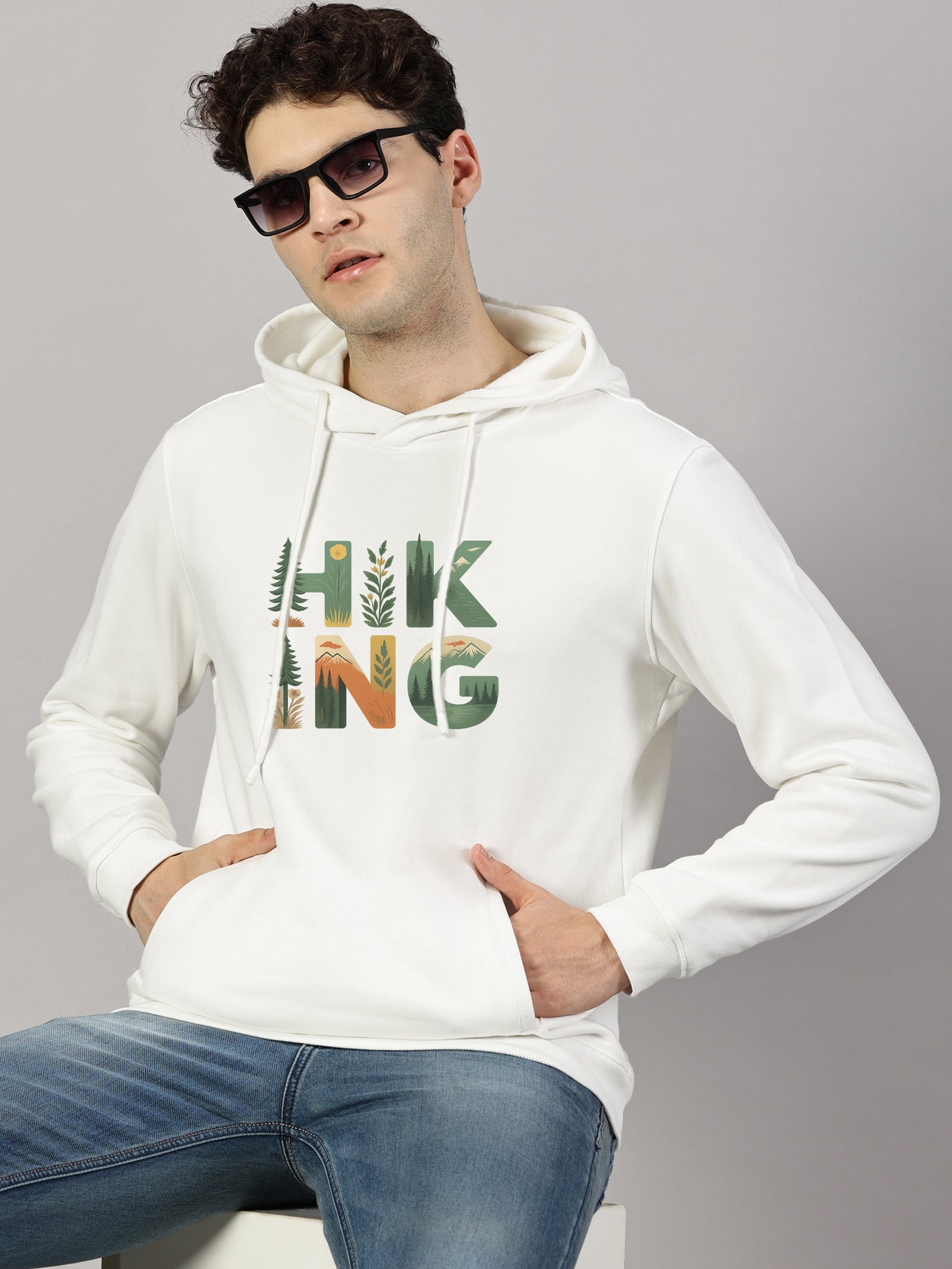 Hiking Printed Cut Pocket Full Sleeve Pullover Hoodie